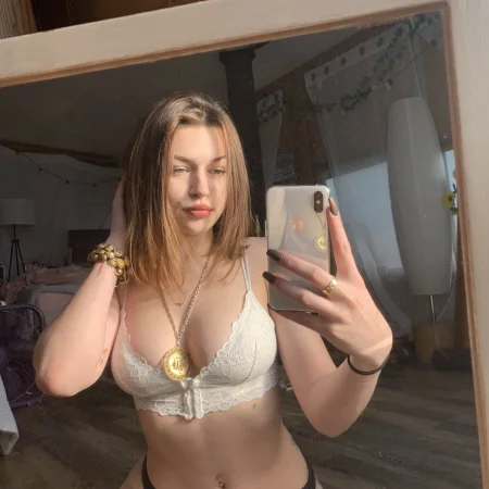 Maddyray OnlyFans leak ( 263 Mb )