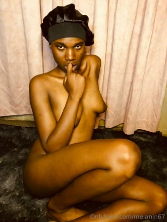 melanin67 porn video and photo pack ( 183.5 MB )